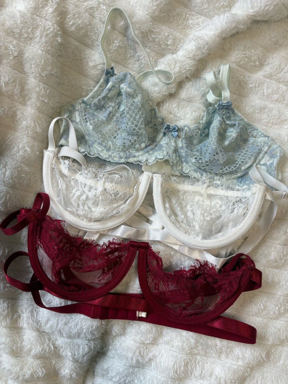 Lace Underwire Bras Bundle | Size Small / 32B - Picture 2 of 8